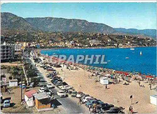 Cartes postales moderne Le Lavandou (Var) la Cote d'Azur la Plage Automobiles