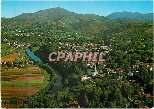 Cartes postales moderne Combo les Bains Vue generale de la ville Au fond les Pyrenees