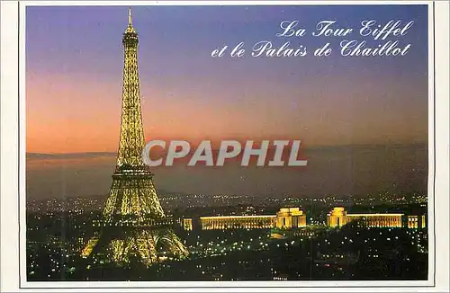 Ansichtskarte AK Paris la nuit La Tour Eiffel et le Palais de Chaillot Illumines