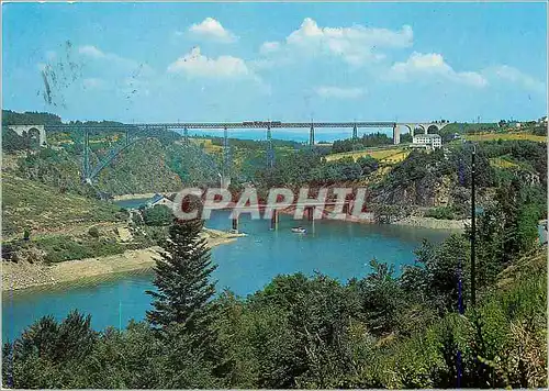 Cartes postales moderne En Parcourant l'Auvergne Viaduc de Garabit (Cantal)