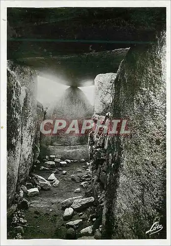 Cartes postales moderne Locmariaquer Interieur de la Table des Marchands