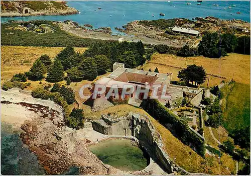 Cartes postales moderne Les Iles Chausey (Manche) Le vieux fort (restaure)