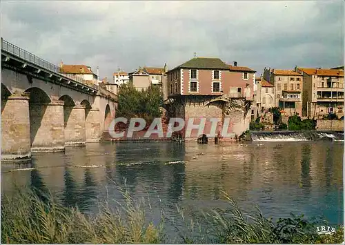 Cartes postales moderne Millau (Aveyron) Porte des gorges du Tarn Pont Lerouge (1821) et Musee du vieux Moulin avec arch