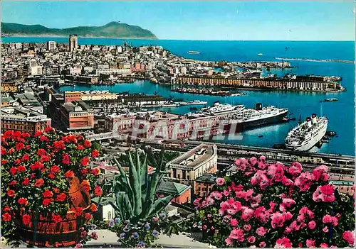 Cartes postales moderne Genova Le Port Vue generale Bateaux