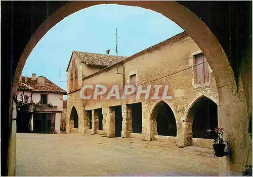 Cartes postales moderne Castillonnes Place des Arcades et Castel St Marc