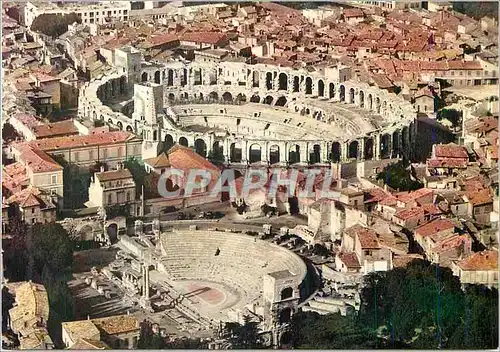 Moderne Karte La Provence romaine Arles Vue aerienne du Theatre Antique et des Arenes Romaines