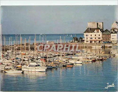 Moderne Karte Concarneau Les pontons dans l'avant port Couleur de Bretagne Bateaux