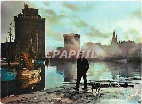 Cartes postales moderne Rochelle (Charente Maritime) Premieres brumes sur le Vieux Port Couleurs et Lumiere de France