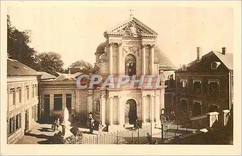 Ansichtskarte AK La Chapelle des Carmelites de Lisieux la Facade