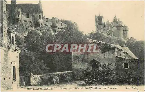 Ansichtskarte AK Montreuil Bellay Porte de Ville et Fortification du Chateau