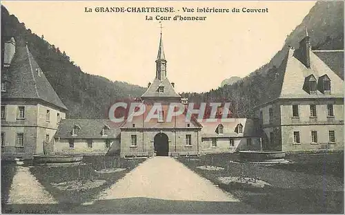 Cartes postales La Grande Chartreuse Vue interieure du Couvent La Cour d'honneur