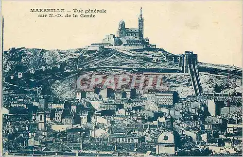 Ansichtskarte AK Marseille Vue generale sur N D de la Garde