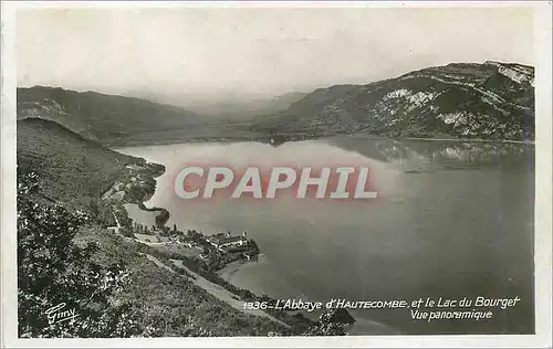 Cartes postales moderne L'Abbaye d'Hautecombe et le Lac du Bourget Vue panoramique