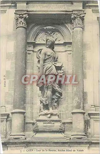 Ansichtskarte AK Caen Cour de la Bourse Ancien Hotel de Valois