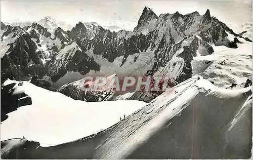 Cartes postales moderne Chamonix Mont Blanc Telepherique de l'Aiguille du Midi Le Grand Combin le Cervin les Grandes Jor