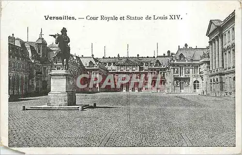 Cartes postales Versailles Cour Royale et Statue de Louis XIV