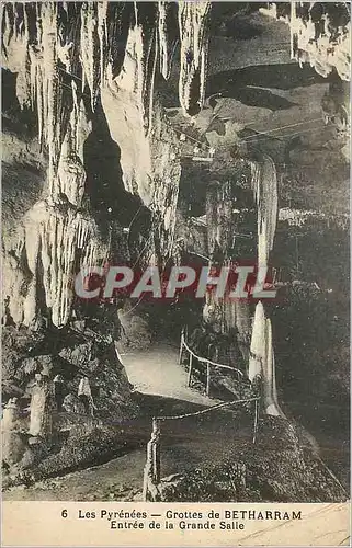 Cartes postales Les Pyrenees Grottes de Betharram Entree de la Grande Salle