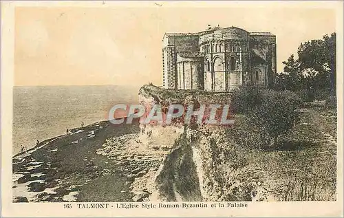 Ansichtskarte AK Talmont l'Eglise Style Roman Byzantin et la Falaise