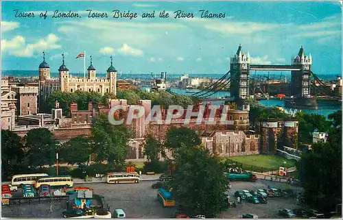 Cartes postales moderne Tower of London Tower Bridge and the River Thames Come and spend the day here You will see many