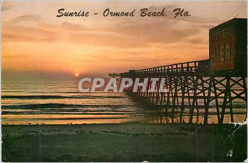 Cartes postales moderne Sunrise Ormond Beach Fla When ole sol jumps out of the ocean it is like having the red ball expr