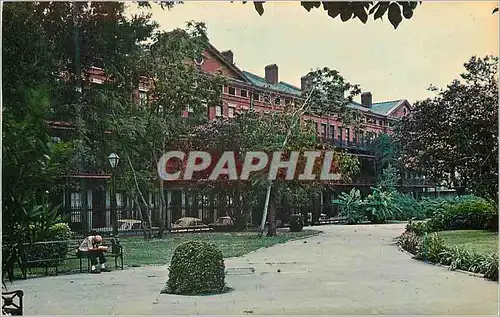 Cartes postales moderne Pontalba Apartmets New Orleans Louisiana Built in 1850 the two red brick structures on either si