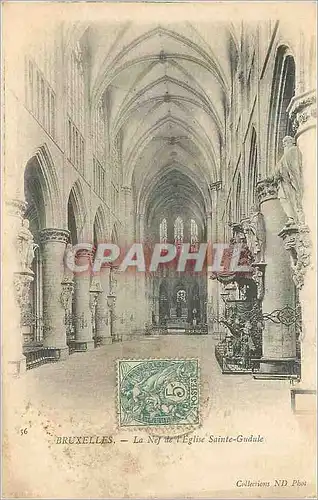 Cartes postales Bruxelles La Nef de l'Eglise Sainte Gudule
