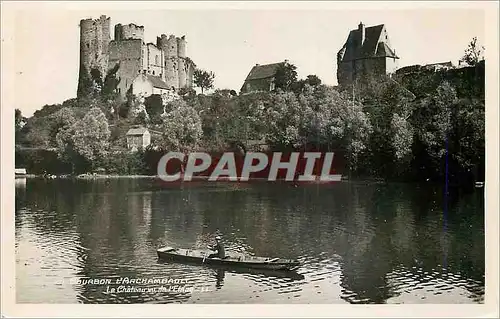 Cartes postales moderne Bourbon l'Archambaul Le Chateau vu de l'Etang Bateau
