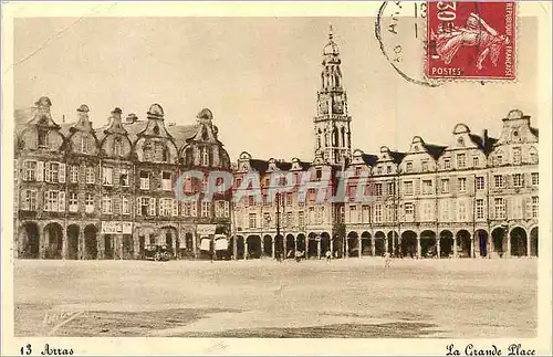 Cartes postales Arras La Grande Place