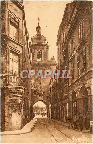 Cartes postales La Rochelle Rue de la Grosse Horloge (XIIIe et XVIIIe s)