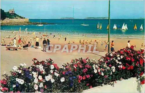 Cartes postales moderne La Bretagne Pittoresque Perros Guirec (Cotes du Nord) Les regales devant La Plage de Trestraou C
