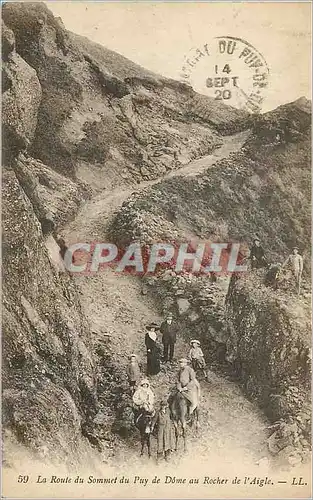 Cartes postales La Route du Sommet du Puy de Dome au Rocher de l'Aigle Ane Donkey