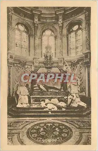 Ansichtskarte AK Chapelle et Chasse de Sainte Therese de l'Enfant Jesus (dues entierment aux offrandes de ses pro