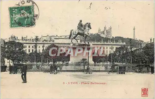 Cartes postales Lyon Place Bellecour