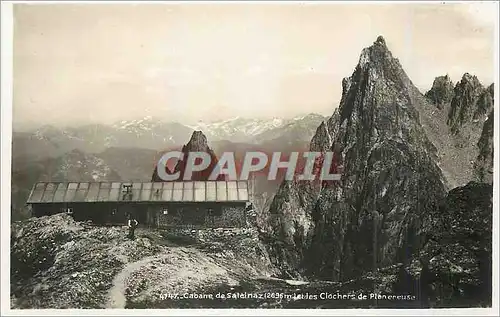 Cartes postales moderne Cabane de Salcinaz (2696 m) et les Clochers de Planereuse