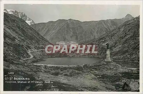 Cartes postales moderne St Bernard Hospice Statue et Mt Velan 3680 m