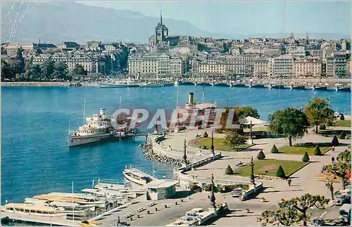 Cartes postales moderne Geneve Le Quai du Mont Blanc et la Ville Bateaux