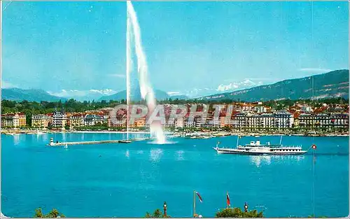 Cartes postales moderne Geneve Le Jet d'Eau (130 m) et le Mont Blanc (4807 m) Bateau