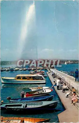 Cartes postales moderne Geneve Le Jet d'Eau 120 m Bateaux