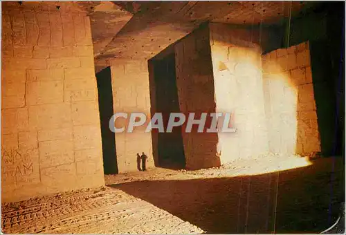 Cartes postales moderne Les Baux de Provence Cathedrale d'Images
