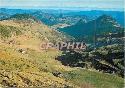 Cartes postales moderne Les Etables (Hte Loire) alt 1344m vue sur le Cirque des Boutieres et Perspective sur les Alpes