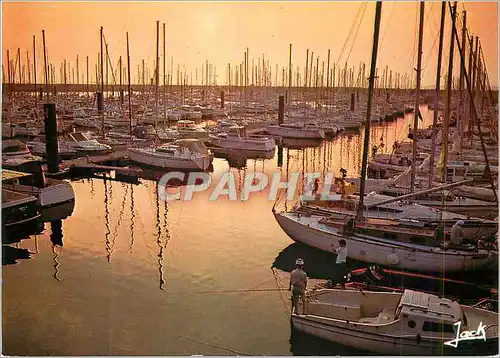 Cartes postales moderne Pornichet la Cote d'Amour Couleurs de Bretagne Couchant sur le Port en Eau Profonde Bateau