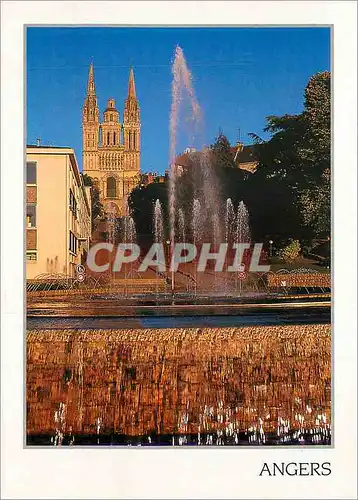 Moderne Karte Angers (Maine et Loire) la Cathedrale et les Jets d'Eau