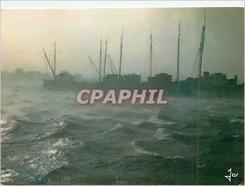 Cartes postales moderne La Bretagne en Couleurs Tempete en Bretagne Coup de Vent de Suroit a la Pointe de Bretagne en Hi