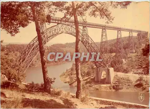 Cartes postales moderne Le Viaduc de Garabit Construit par Eiffel (564m de long) et le Lac Forme sur la Truyere par le B