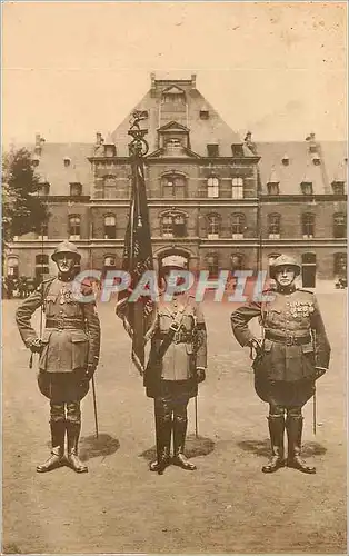 Cartes postales 8e Regiment de Ligne Le Drapeau Militaria