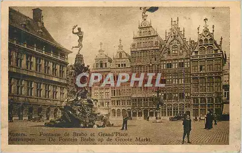 Cartes postales Antwerpen Anvers Fontaine de Brabo et Grand'Place