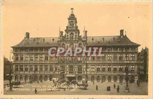 Cartes postales Antwerpen Anvers Hotel de Ville et Fontaine Brabo