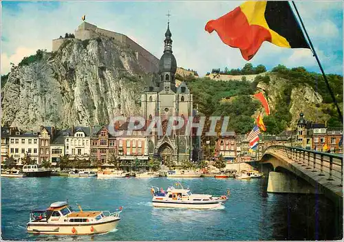 Cartes postales moderne Dinant sur Meuse Bateaux