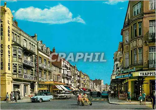 Cartes postales moderne La Panne Avenue de la Mer
