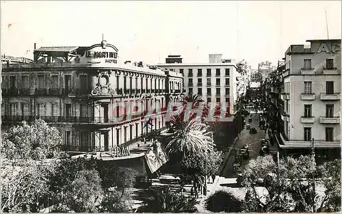 Cartes postales moderne Oran Boulevard Clemenceau et Hotel Martinez